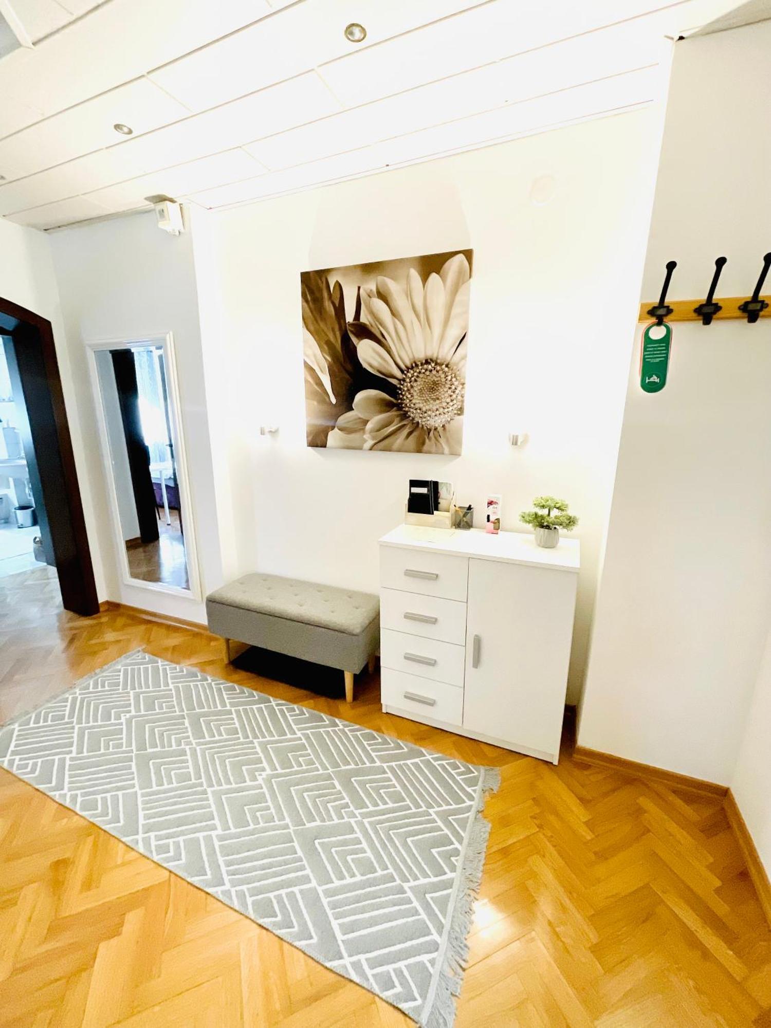 Apartman Bago Deluxe Near Zagreb Airport Велика Горица Екстериор снимка