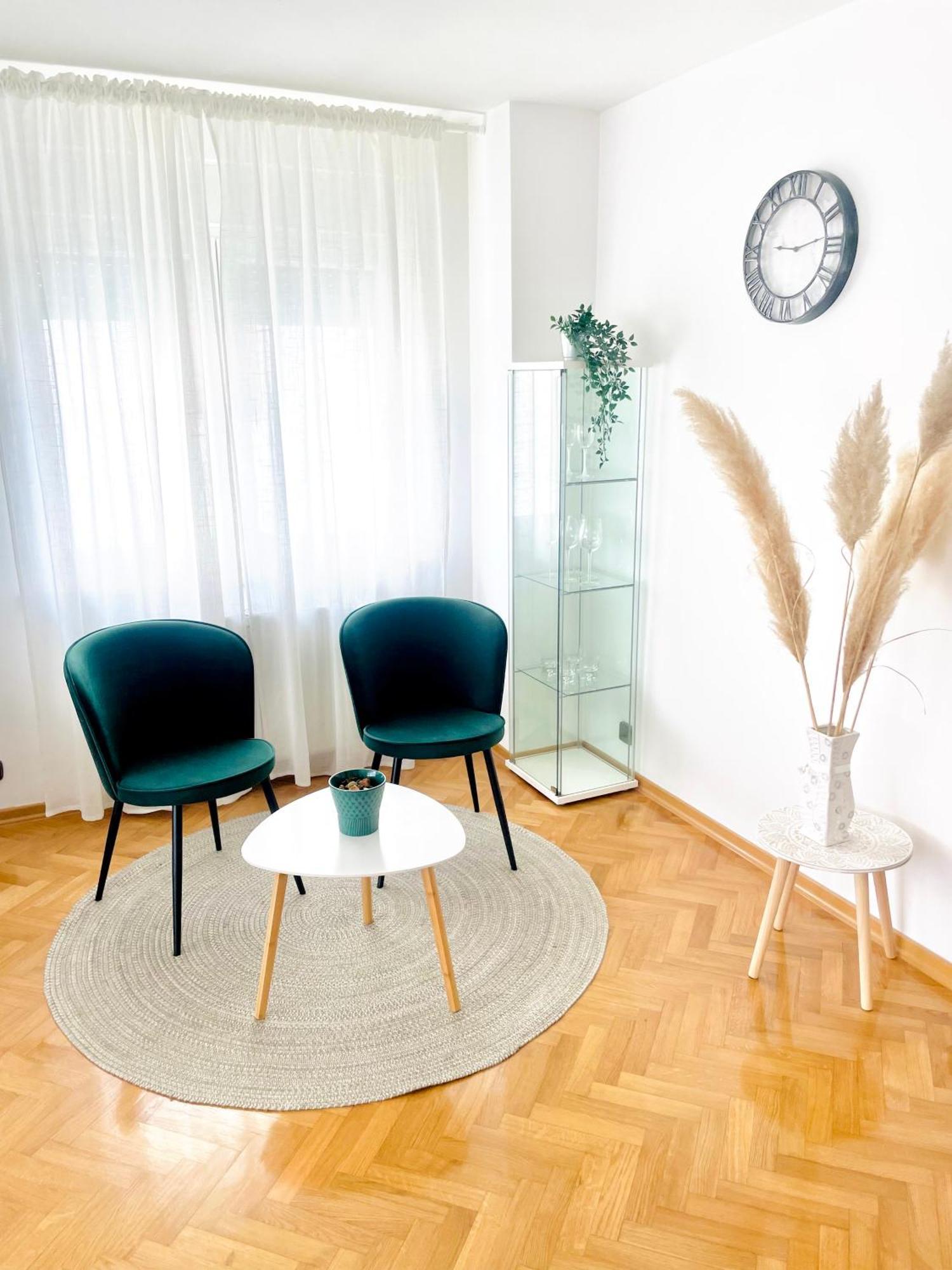 Apartman Bago Deluxe Near Zagreb Airport Велика Горица Екстериор снимка