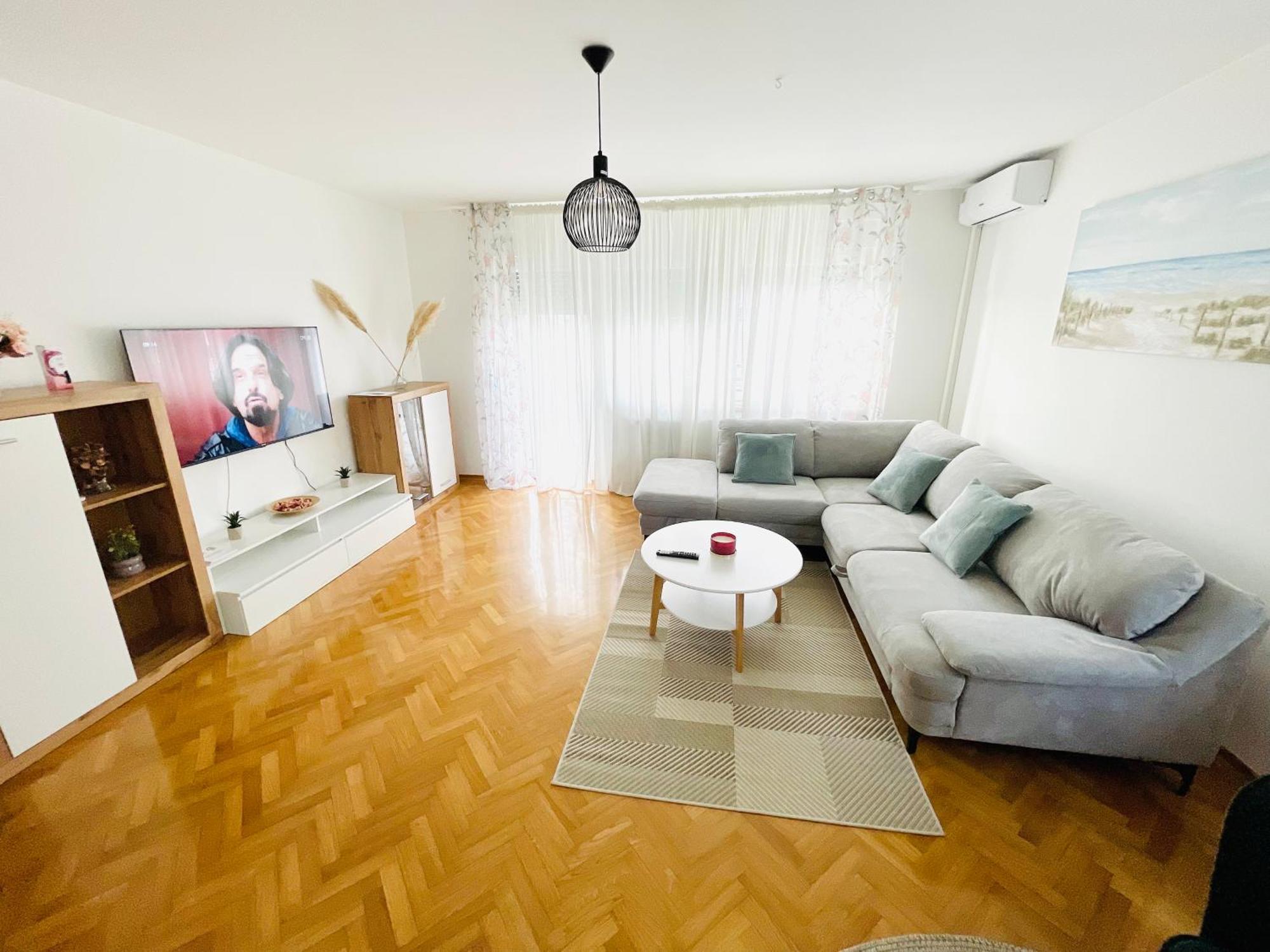 Apartman Bago Deluxe Near Zagreb Airport Велика Горица Екстериор снимка