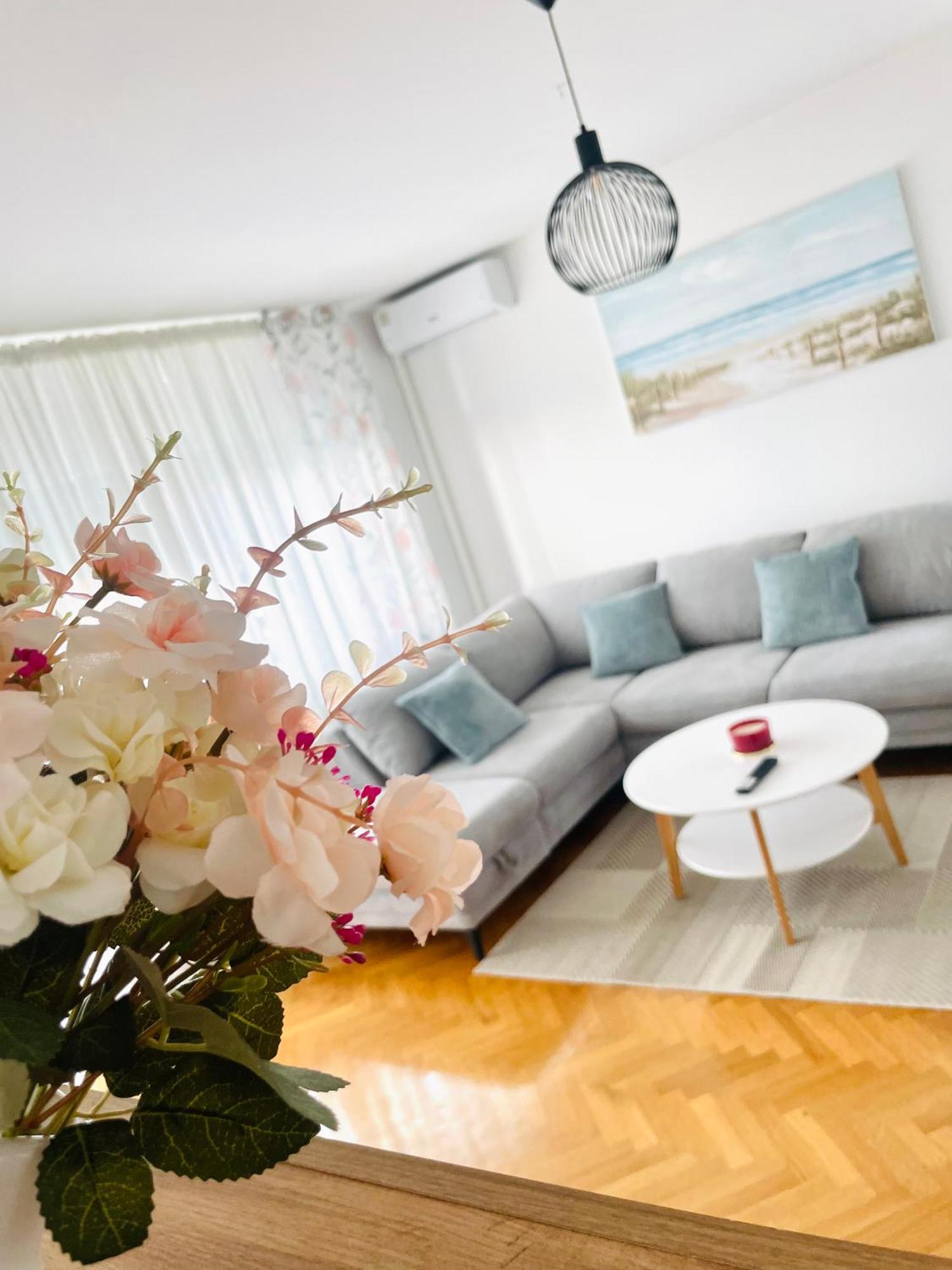 Apartman Bago Deluxe Near Zagreb Airport Велика Горица Екстериор снимка